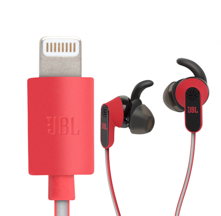 JBL ノイキャンイヤフォン