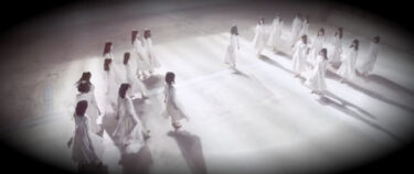 Apple MusicとSpotifyで無料試聴？乃木坂46「シンクロニシティ」！